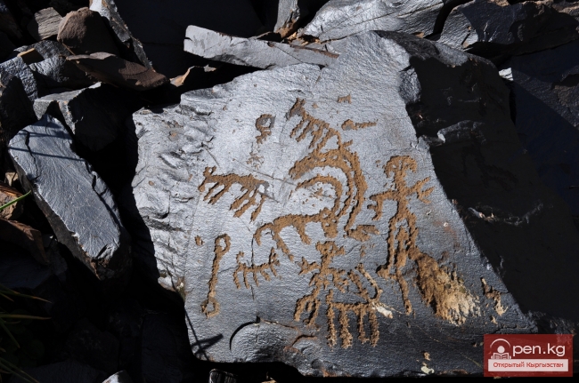 Рисунки Саймалу-Таш