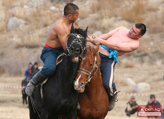 Национальные игры кыргызов Национальные игры кыргызов