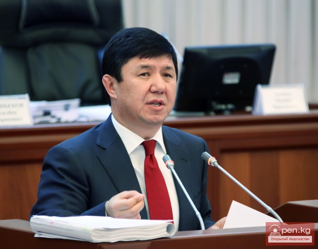 Члены ОНС Кыргызстана призывают власть отложить подписание дорожной карты по вступлению в Таможенный союз