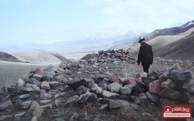 Иссык-кульский аксакал нашел древние каменные круги
