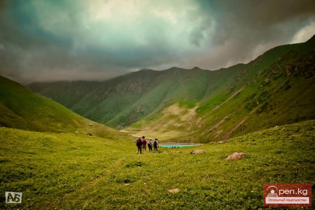 Кегеты и озеро Кёл-Тор