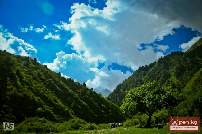 Кегеты и озеро Кёл-Тор