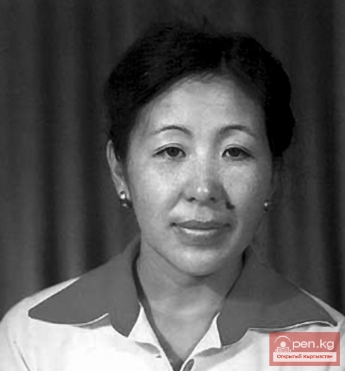 Акаева Майрам Дуйшеновна (1947)