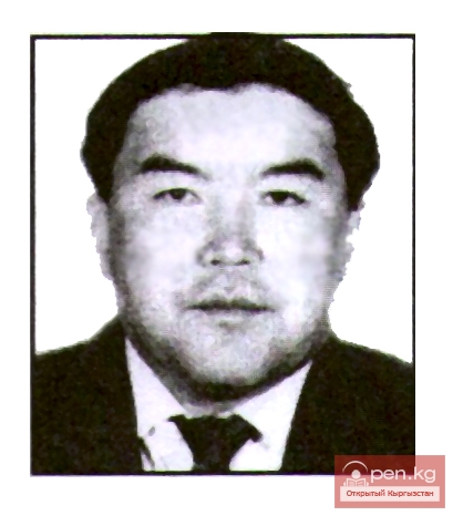 Акенеев Жумакадыр Асанкулович — доктор экономических наук