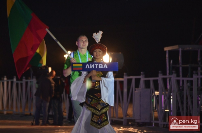 Церемония открытия первых Всемирных игр кочевников (Фото)