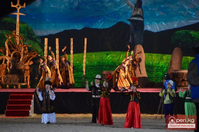 Церемония открытия первых Всемирных игр кочевников (Фото)