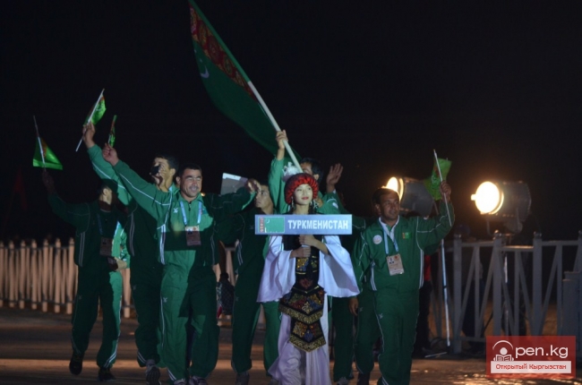 Церемония открытия первых Всемирных игр кочевников (Фото)