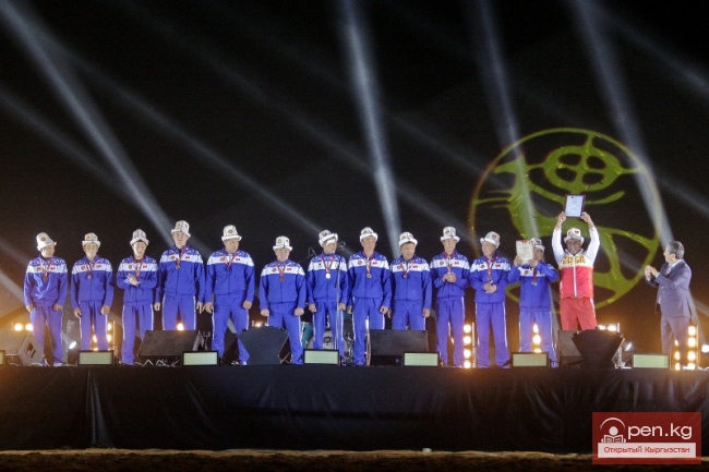 В Чолпон-Ате прошла церемония закрытия Всемирных игр кочевников