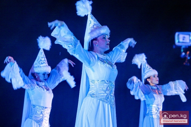 В Чолпон-Ате прошла церемония закрытия Всемирных игр кочевников