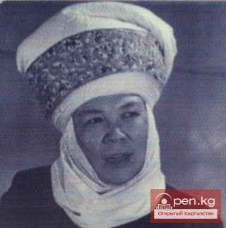 Мыскал Омурканова (1915—1976) Мыскал Омурканова (1915—1976)
