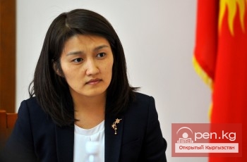 Церемонии открытия нового здания школы имени Ш.Султанова в селе Ой-Тал Тюпского района Иссык-Кульской области