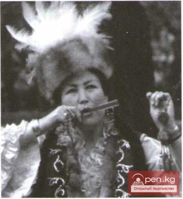 Шакен Жоробекова (род. 1945)