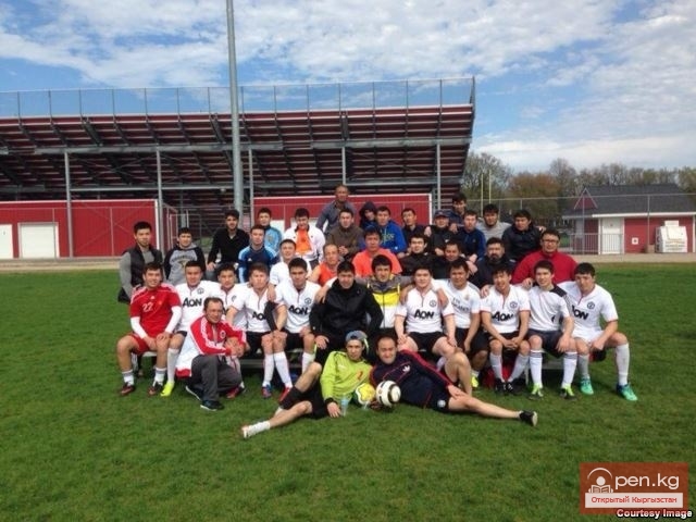 Кыргызы в Чикаго делятся на сов и жаворонков - не на север и юг Кыргызы в Чикаго делятся на сов и жаворонков - не на север и юг