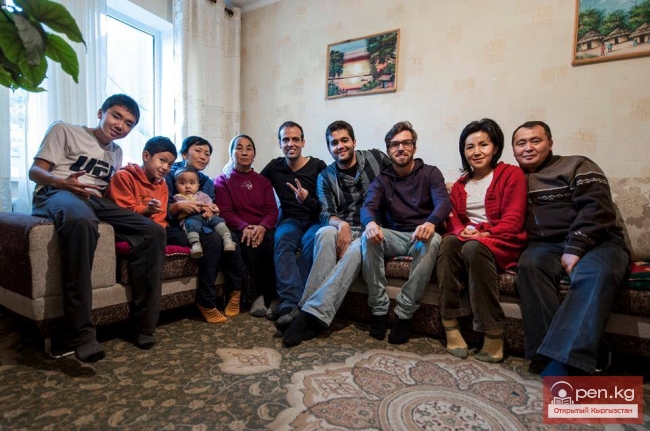 Вот, как нужно развивать туризм в Кыргызстане на уровне простой кыргызской семьи!