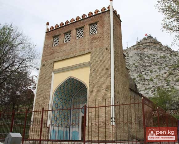 Мавзолей Асаф ибн Бурхия в городе Ош