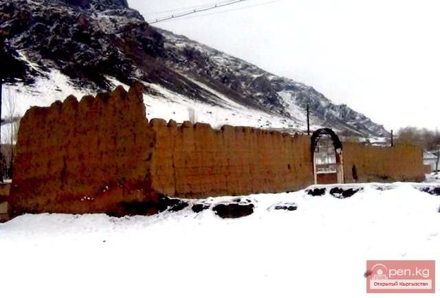 Крепость Дараут-Курган