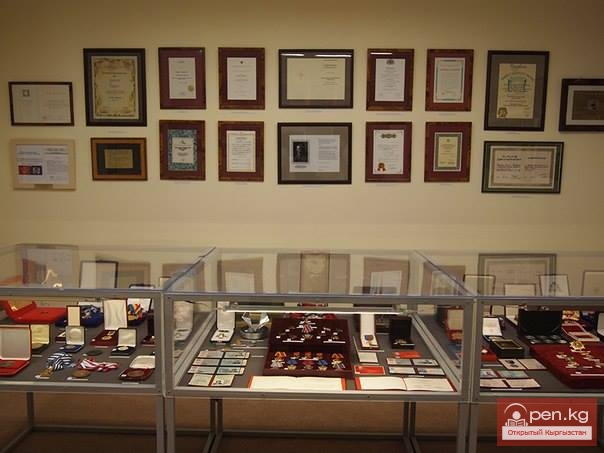 Посещение дома-музея Чынгыза Айтматова Посещение дома-музея Чынгыза Айтматова