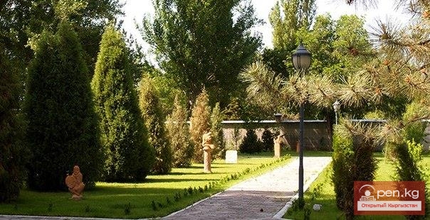 Посещение дома-музея Чынгыза Айтматова Посещение дома-музея Чынгыза Айтматова