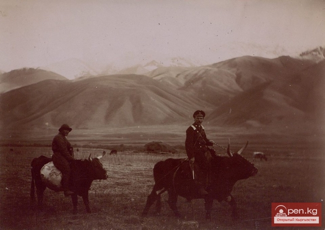 Строительство телеграфной линии Токмак-Пржевальск в 1900 г.