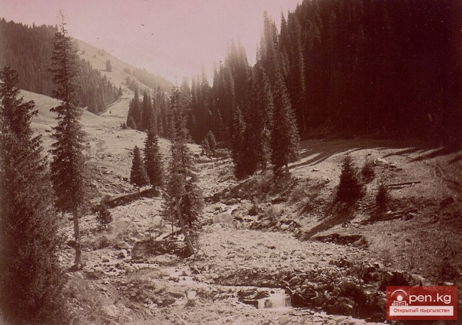 Строительство телеграфной линии Токмак-Пржевальск в 1900 г.