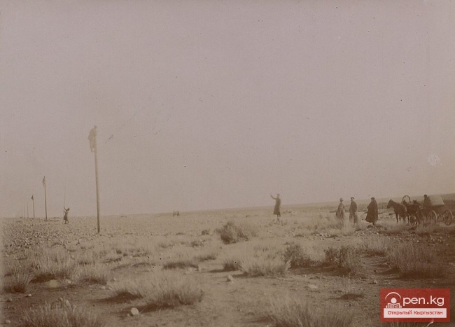 Строительство телеграфной линии Токмак-Пржевальск в 1900 г.