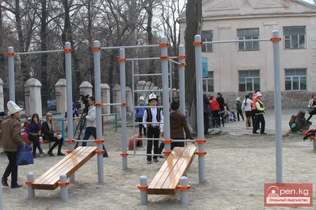 Спортплощадка для Street Workout