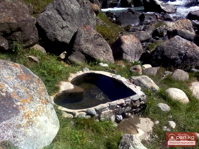 Родник Алтын-Арашан