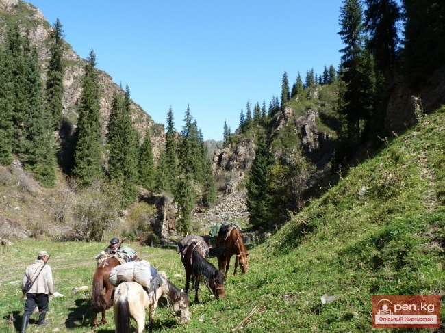 Проводники и егеря на охоте в Киргизии