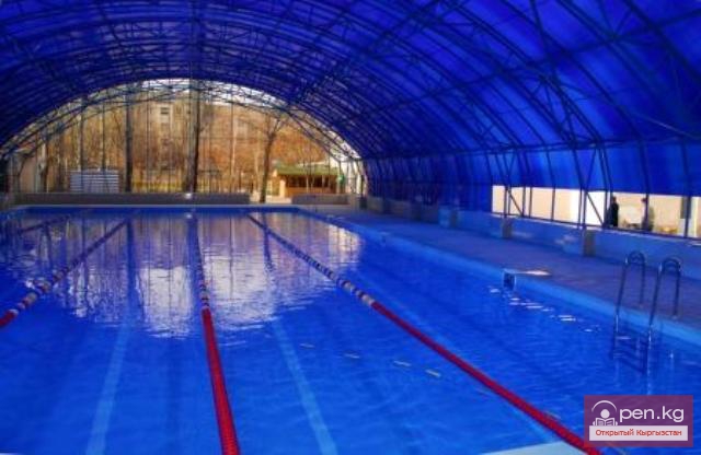 Бассейн в спортивно-развлекательном клубе «Prado»