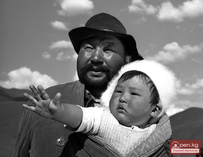 Неизвестные кадры съемок первого фильма Океева "Небо нашего детства"