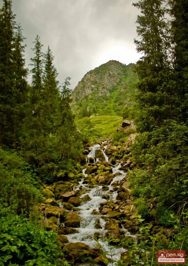 Ущелье Кегеты и озеро Кёл-Тор