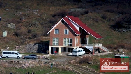 Ущелье Кегеты и озеро Кёл-Тор Ущелье Кегеты и озеро Кёл-Тор