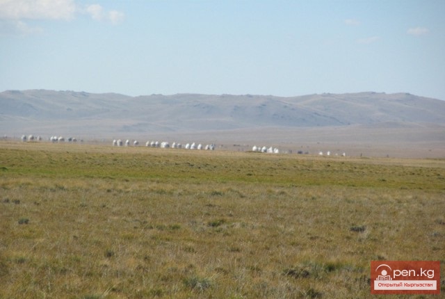 Дорога к озеру Сон-Куль