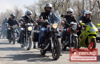 Кыргызские байкеры закрыли сезон-2015