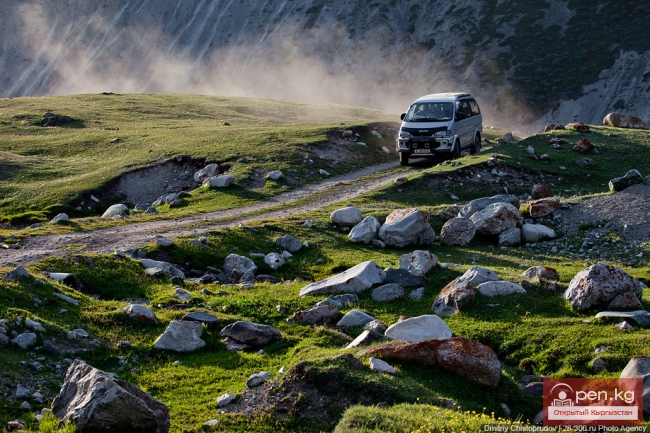 Дорога к озеру Сон-Куль