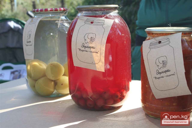 Соленья и варенья