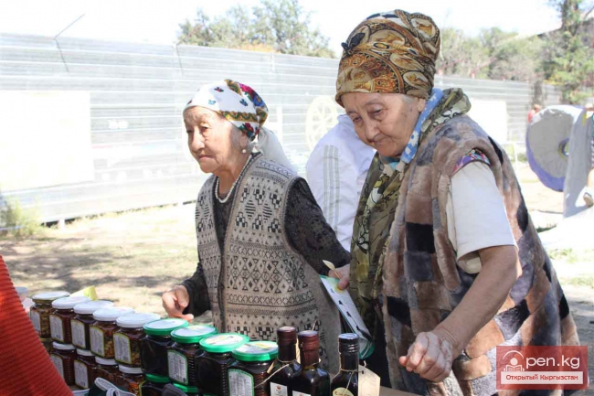 Соленья и варенья