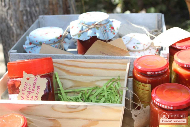 Соленья и варенья