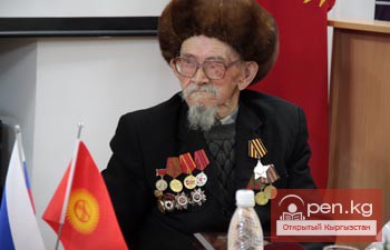 Участнику ВОВ из Таласа вручили Орден Славы III степени