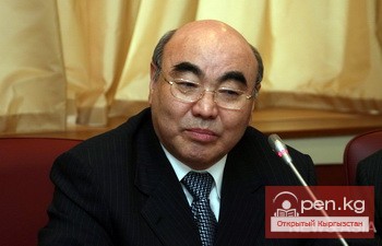 Аскар Акаев стал лауреатом азиатского аналога Нобелевской премии - Премии мира Гузи