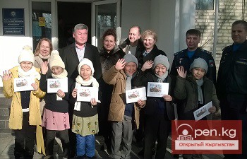 Авиабаза ОДКБ в Кыргызстане отправит школьников города Кант на новогоднюю елку в Екатеринбурге