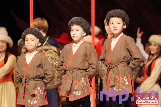 В семье единой!