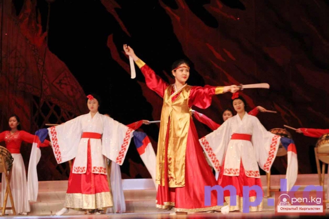 В семье единой!