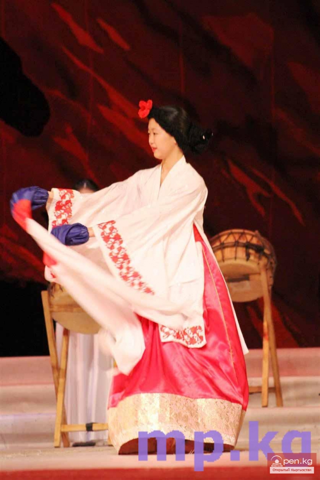 В семье единой!