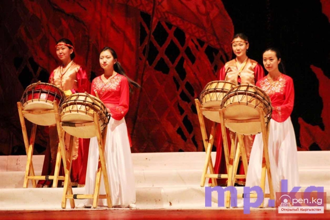 В семье единой!