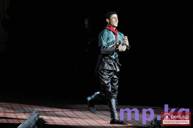 В семье единой!