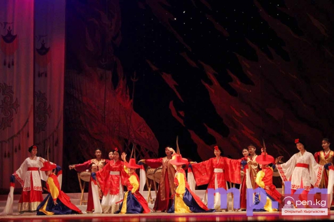 В семье единой!