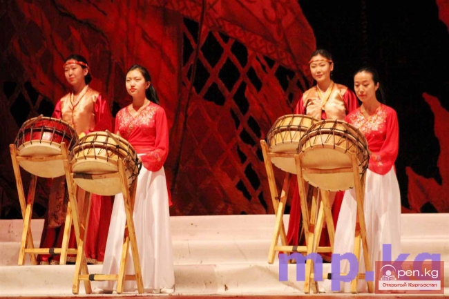 В семье единой!