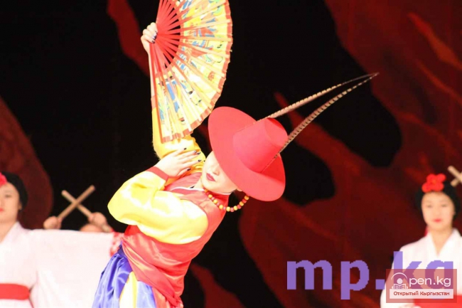 В семье единой!