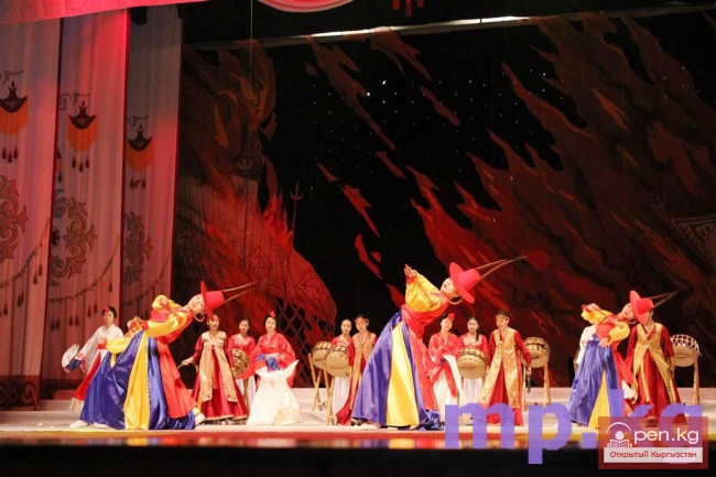 В семье единой!